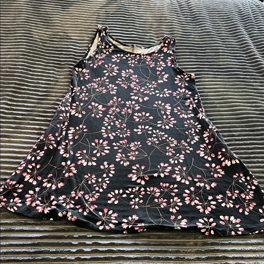 Floral swing style sleeveless dress